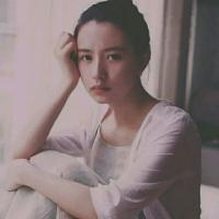 一纸能藏几字慵 这个世界本来就是痛苦