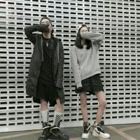 等候，是一生最初的苍