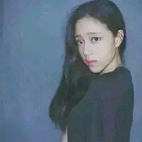 洋裙娃娃 “你相信一见钟情吗？