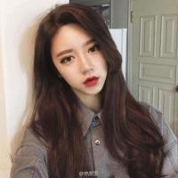 悲伤的音乐回荡在耳边