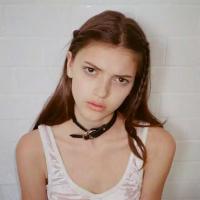 看见味道的少女 是金子总会发光是镜子