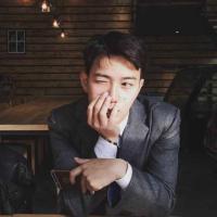 型男 此 刻 莪 一 個