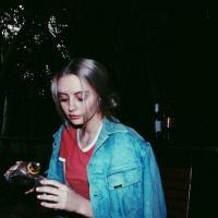楚歌：少女收所处 成熟的最大好处是：