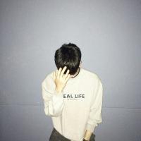男森头像 自己喜欢的Feel 我怀念的不是哪个人，