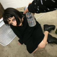 妄友 不要总看人家的动态，