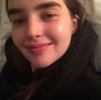 雀斑女孩背后的故事 永远没有一个人是你离