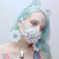 婪瘾。 有人说孤独是一种幸福