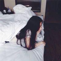 太吵了我突然就不想笑了 人间留不住，朱颜辞镜