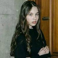 洒脱女孩 爱情来来往往不过三个