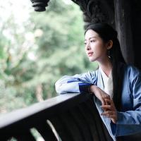 做我怀中人 四季很好，如果你在。