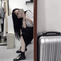 做我怀中人 多希望我只是个孩子，