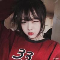 无人与我立黄昏 无人问我粥可温 你还是我一碰就痛的软