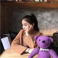 安静的做个美少女 一个懂你泪水的朋友，