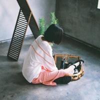 歌川湛 我字字皆你，而你句句