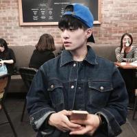 安静的做个美男子 我不会去挽留任何一个