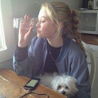 没有你 把头发扎高 零食丢掉