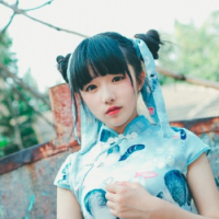 业余诗人. 醉的人们举起酒杯 笑
