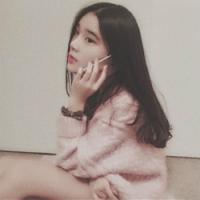 。嗯。杂图 你可能在一个人面前一