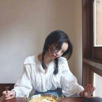 别迎合别人而委屈了自己 你给我憧憬了一场温暖