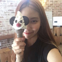 值得一看 “不甘做朋友不敢做恋