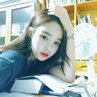 女头 枕头要常晒 因为里面