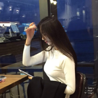 爱与诚。 有一天那个人走进了你