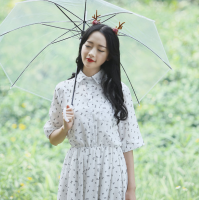 女孩。 当你离开时请不要说再