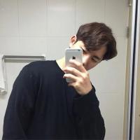 你是酒馆却早早打烊