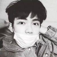 扶着往事走 我不浪也不安稳 却再