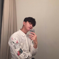 id:日寐不袂 你喜欢我，因为我是个