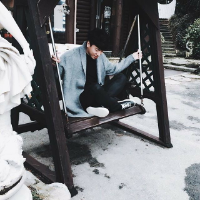 id:日寐不袂 你喜欢我，因为我是个