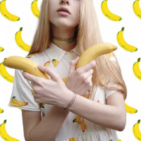 病娇少女. 真正有故事的人通常不