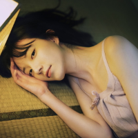 id:日寐不袂 “没有人能和你感同身