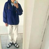 你见过山水饮风声，说余生山水再不相逢 我在人山人海里做不了