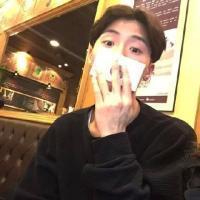 男医 我从不指望任何人心疼