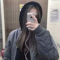 会不会突然想起我 微笑，掩饰着鲜为人知