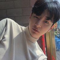 别活得太复杂 开心就笑 累了就睡觉 心口不一是女人的通病