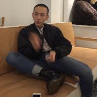 歌川湛 有时候我想摘下面具做