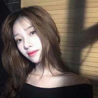 错的人只会蹉跎你的岁月。 说过的情话变笑话 你