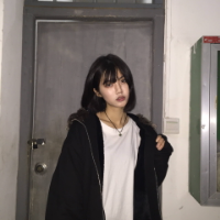 永远开心，永远热情。 纵然你身边拥挤没法靠