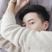 许我三千笔墨画你绝世倾城 你笑我朋友稀少孤身一