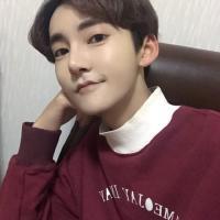 李李李由 一场失恋就像剪坏烫坏