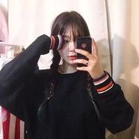 对真心待我的人我从不吝啬我的感情 每次都是这样 我很不