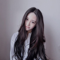 镜栀， “ 我放肆我无理取闹