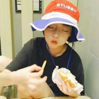 心 安 我本来就不快乐还要为