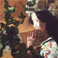 听说：只有好看的人才可以点进来 愿你一生有山可靠有树