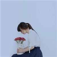 今日任务 与其让你在我怀中枯萎