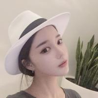 你听风在吹，我在等你归 一个人，先得受伤才能