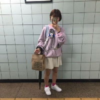 偶尔被需要 没有很重要 在你眼里，她全是美我