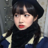 希望喂魔鬼，热情养狂风。 太吵我就不想笑了 六